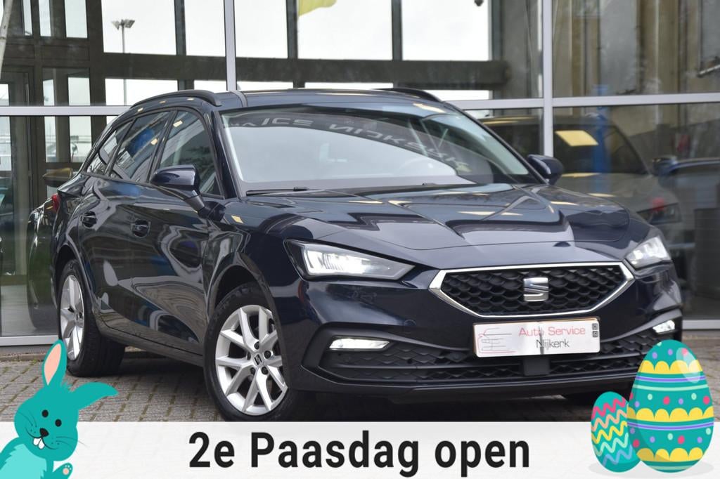 Seat Leon Sportstourer 1.0 eTSI Style Business Intense Aut., Stof, Gebruikt, 1290 kg, 23 km/l