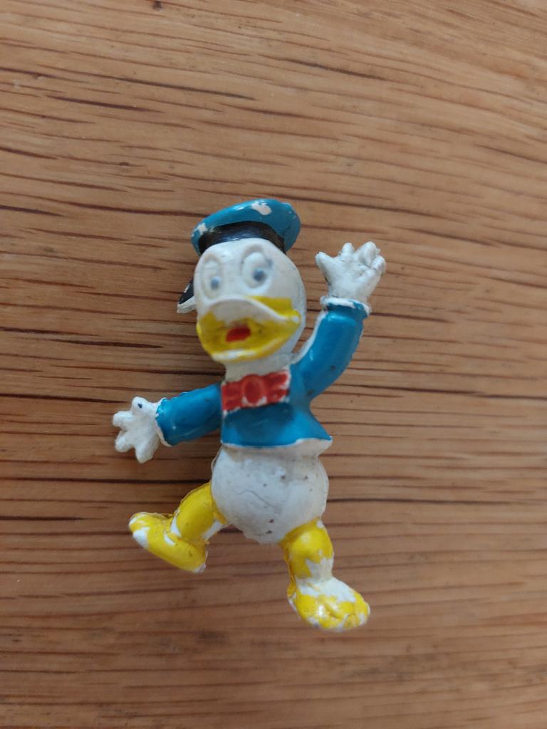 Donald Duck poppetje, Verzamelen, Disney, Ophalen of Verzenden, Donald Duck, Gebruikt, Beeldje of Figuurtje