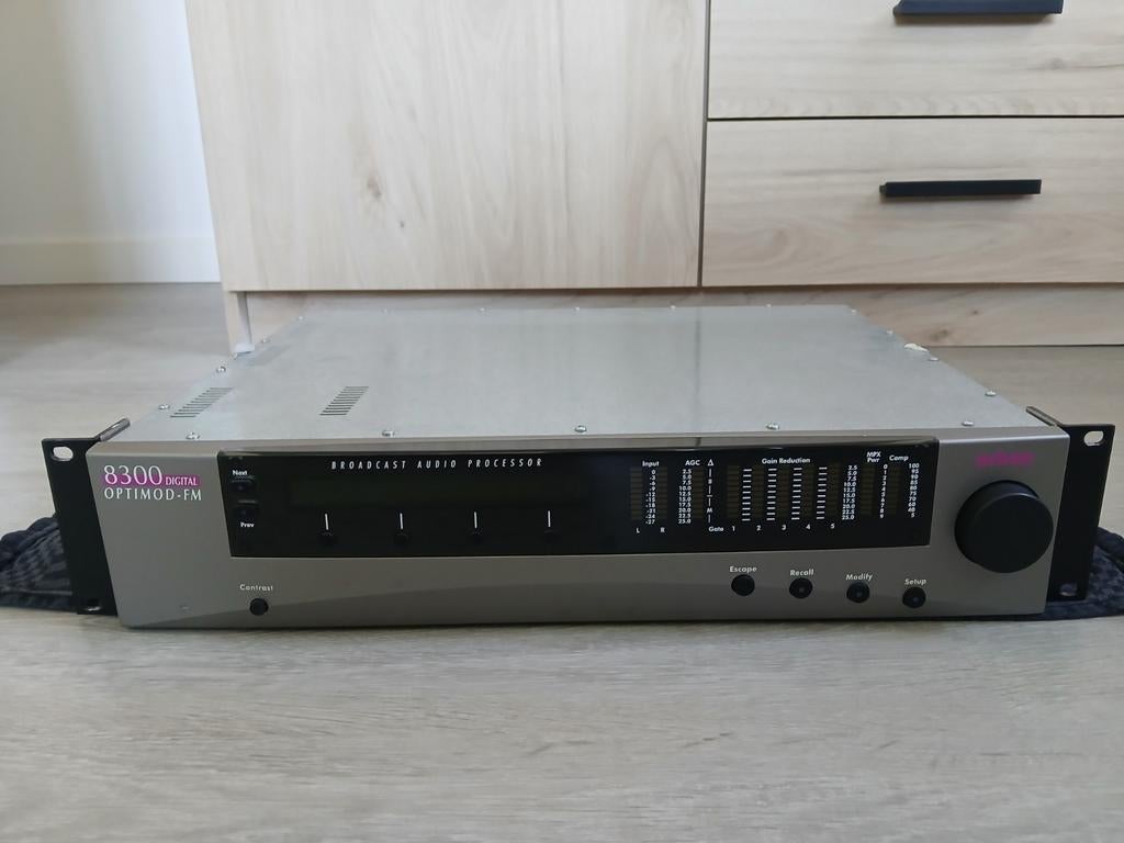 Orban Optimod 8300 FM + RVR TRDS 4001, Audio, Tv en Foto, Professionele Audio-, Tv- en Video-apparatuur, Ophalen, Zo goed als nieuw