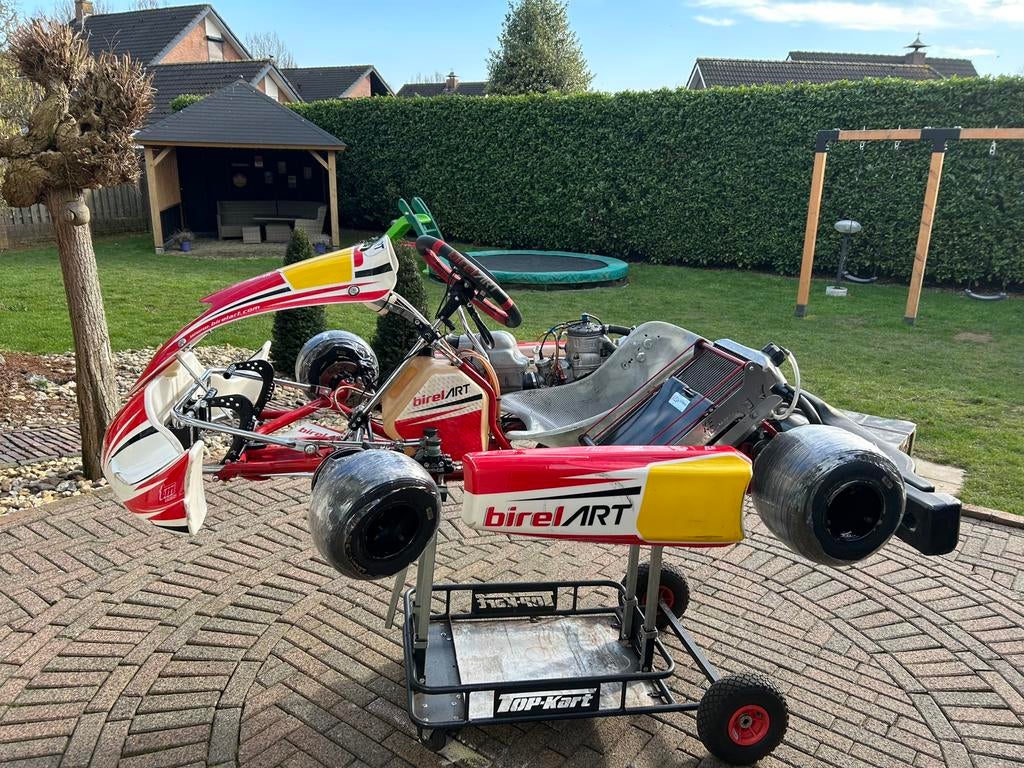 Kz2 schakel kart met TM R1, Sport en Fitness, Ophalen, Zo goed als nieuw, Kart