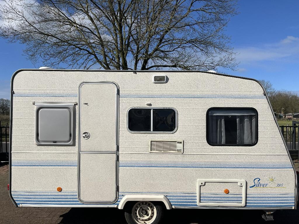 Caravelair Silver 395 Lichtgewicht, Caravans en Kamperen, Bedrijf, Treinzit, Dwarsbed, 500 - 750 kg