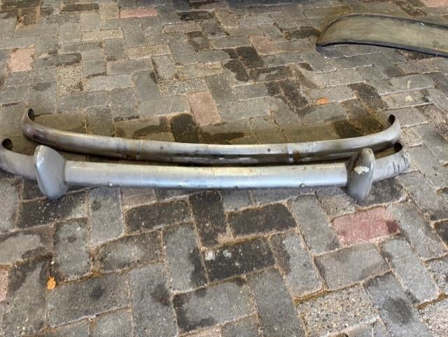 Triumph TR4-4A-5-250 voorbumpers, Ophalen