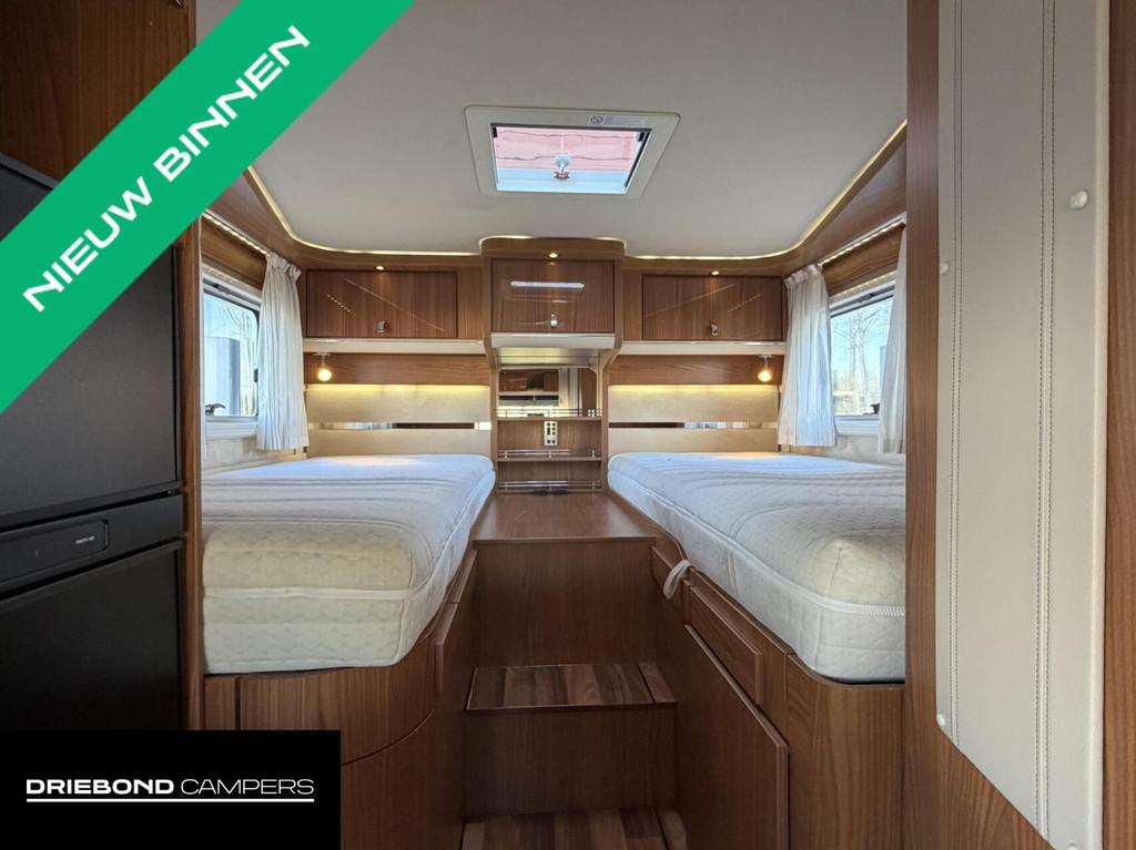 Hymer B 674 SL Automaat Enkele Bedden E&P Level Boven kasten, Airbags, Tot en met 2, 7 tot 8 meter, Bedrijf