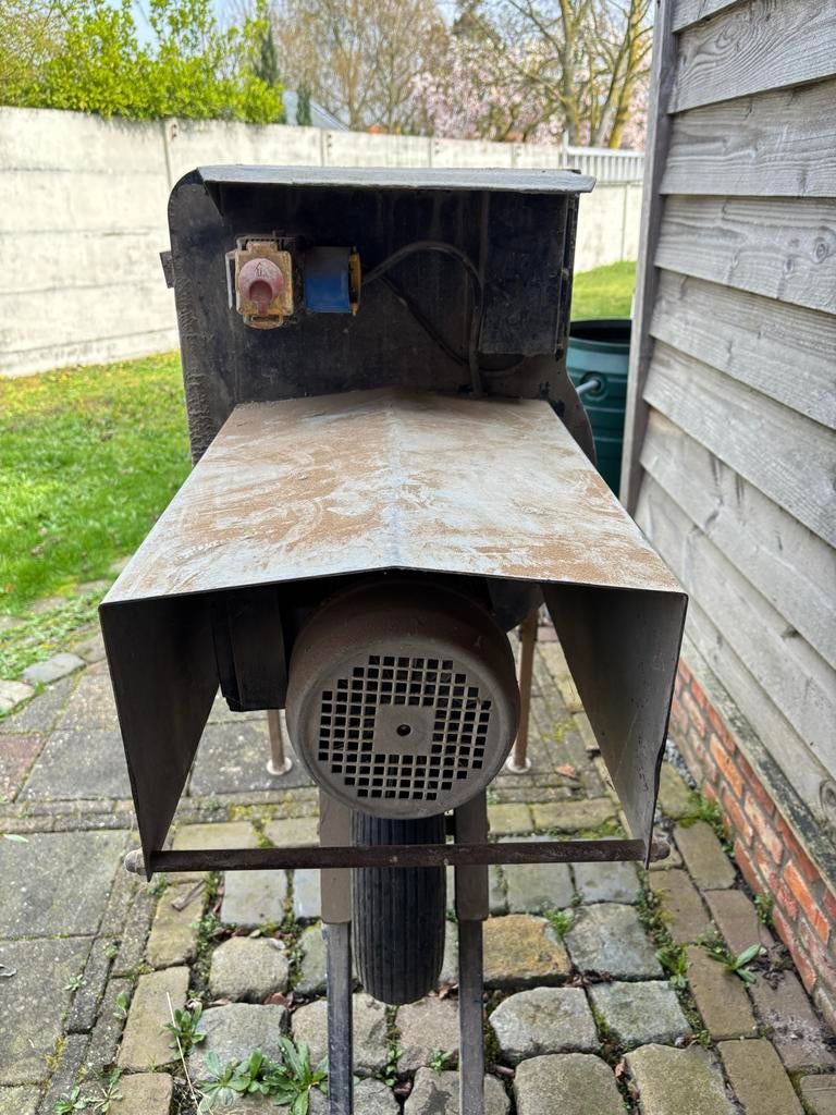 Saris voegspecie menger - Gebruikt, Ophalen, Gebruikt