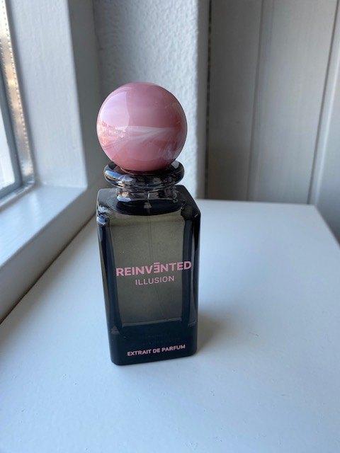 Reinvented Illusion Extrait de parfum 75ml. Niche., Ophalen of Verzenden, Zo goed als nieuw