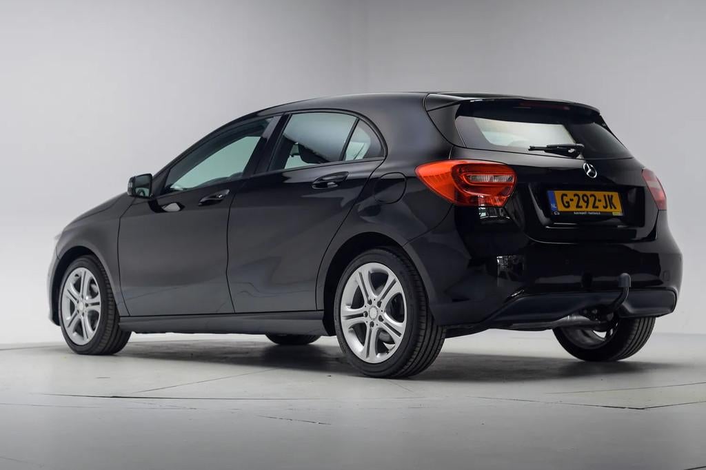 Mercedes-Benz A-Klasse 180 [ Airco Cruise Trekhaak ], Voorwielaandrijving, Gebruikt, 4 cilinders, 1595 cc