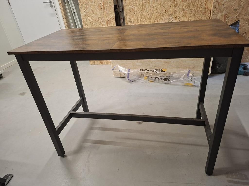 Metalen Bartafel I Bruin | Metaal | 120 x 60 x 90 cm (L x B, Ophalen, Zo goed als nieuw