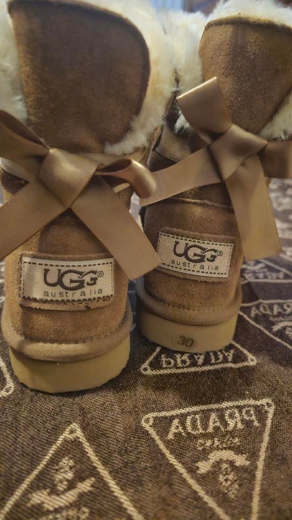 UGG Australia kinder laarzen maat 30 – nooit gedragen –, Ophalen, UGG, Meisje, Laarsjes