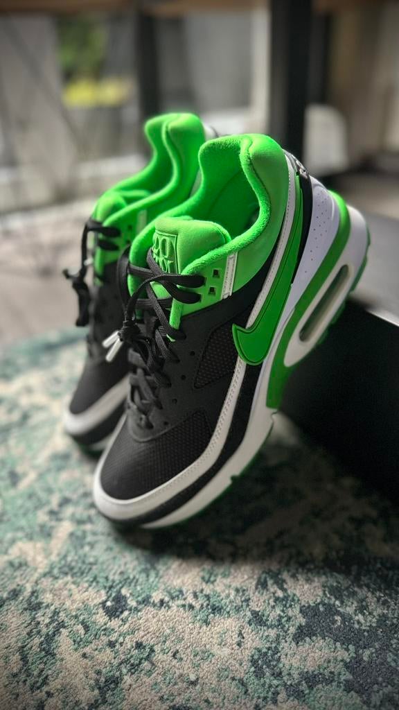 Nike Air Max BW Rotterdam Maat 42,5 deadstock nieuw in doos, Ophalen of Verzenden, Nieuw, Overige kleuren, Sneakers of Gympen