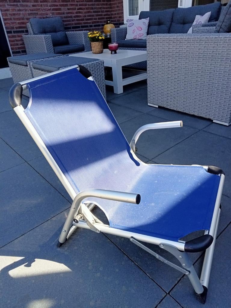 Strandstoel, visstoel., Ophalen