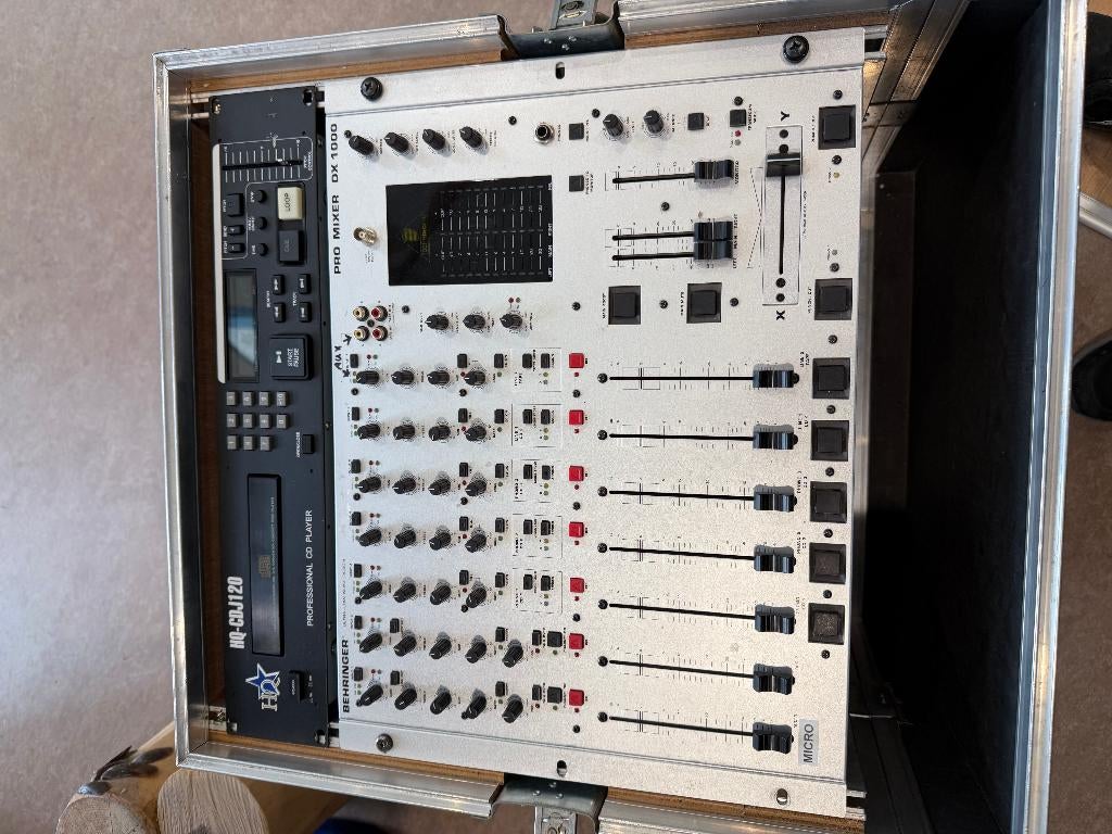 behringer pro mixer dx1000 mengpaneel in flightcase, Ophalen, Gebruikt