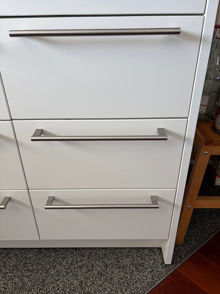 GEVRAAGD; Bulthaup system 25 ladenblok, Ophalen, Minder dan 50 cm, Wit, Zo goed als nieuw