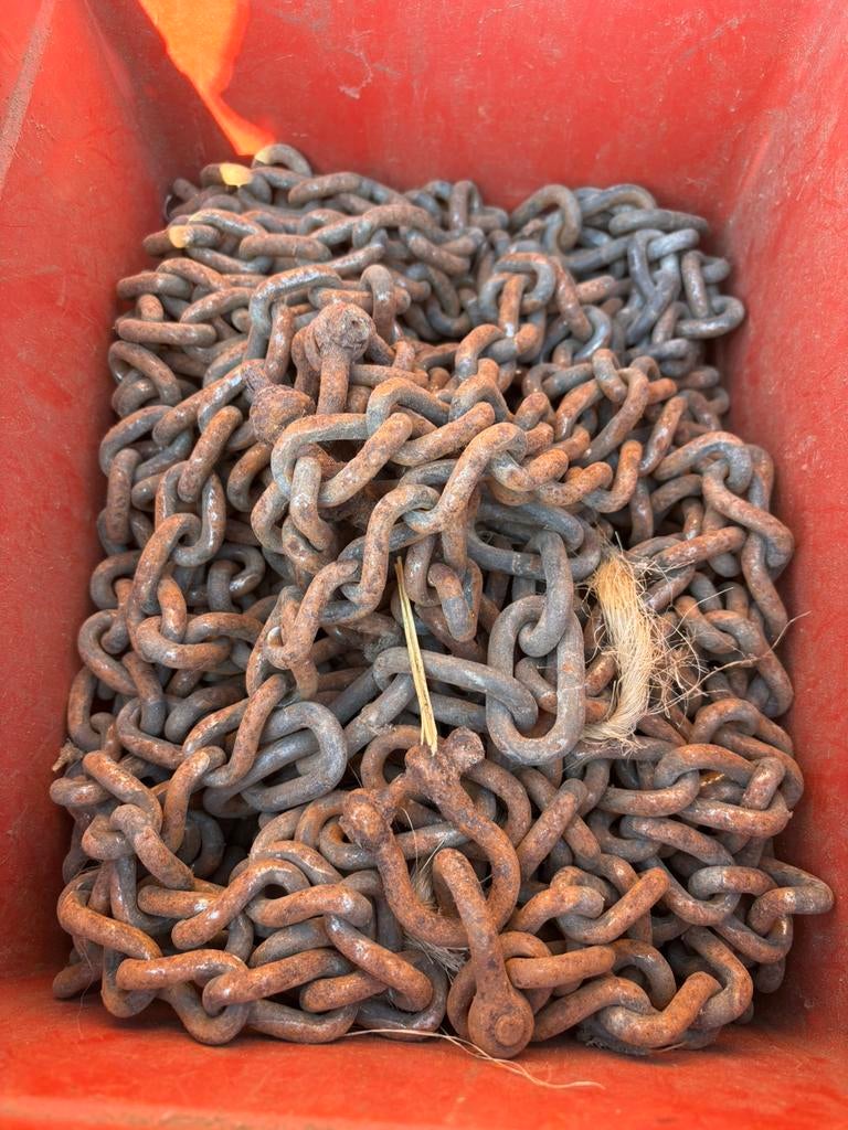 30 kg roestige kettingen, Ophalen of Verzenden, Overige materialen, Minder dan 25 cm