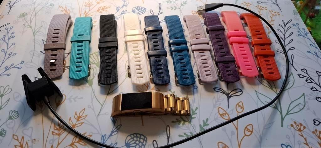 Fitbit Charge 2 rose gold met vele armbandjes, Ophalen of Verzenden, Gebruikt, Fitbit