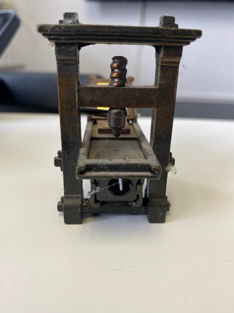 Miniatuur Drukpers Potloodslijper - Vintage Decoratie, Ophalen of Verzenden
