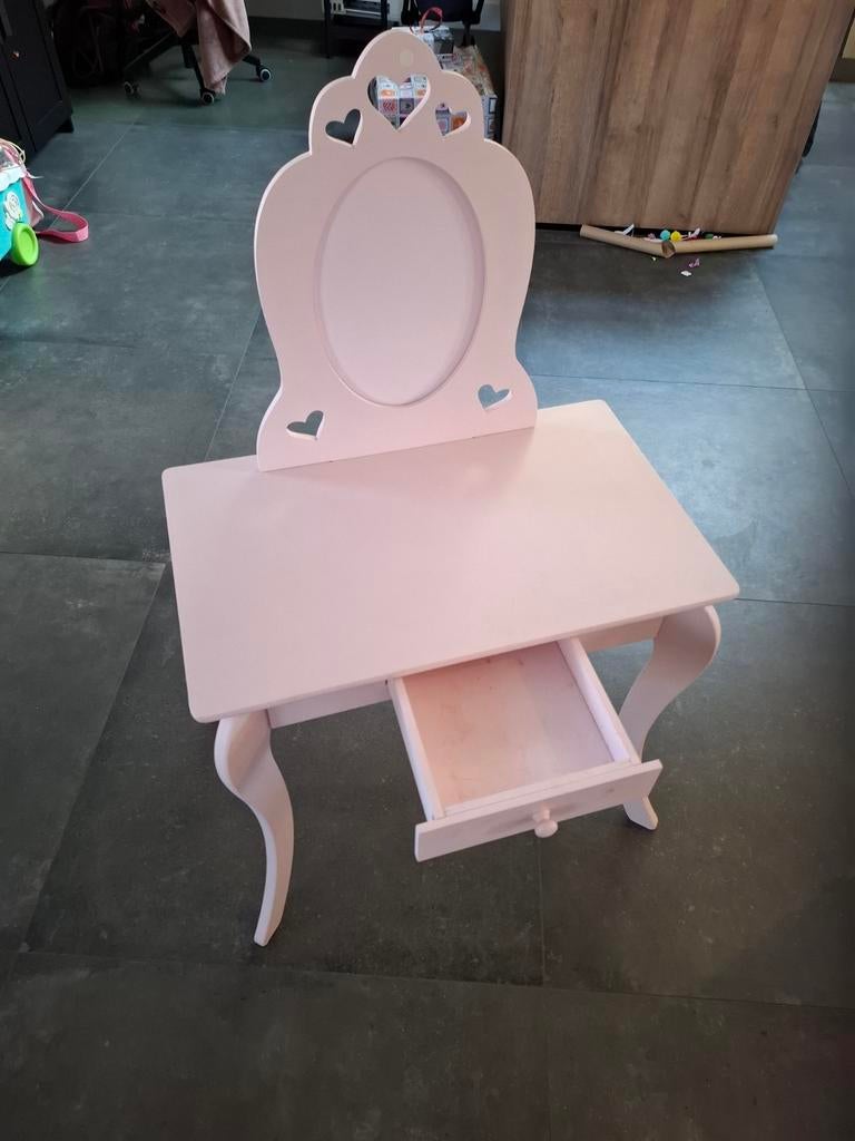 Roze kaptafel, Ophalen, Gebruikt
