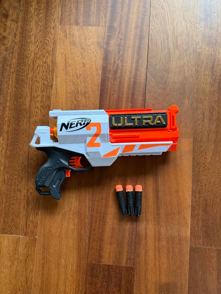 Nerf Ultra 2 Blaster met 3 pijltjes, Ophalen of Verzenden, Gebruikt, Jongen of Meisje