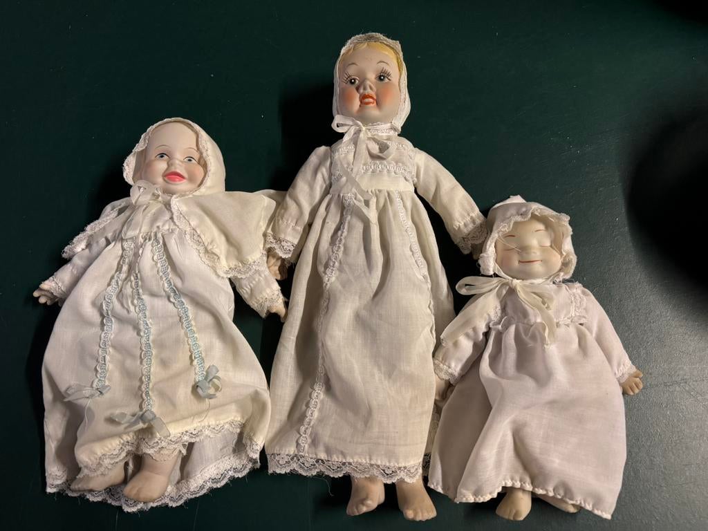 Drie oude poppen plm  tweede helft 1900, Verzamelen, Poppen, Ophalen of Verzenden, Gebruikt, Pop