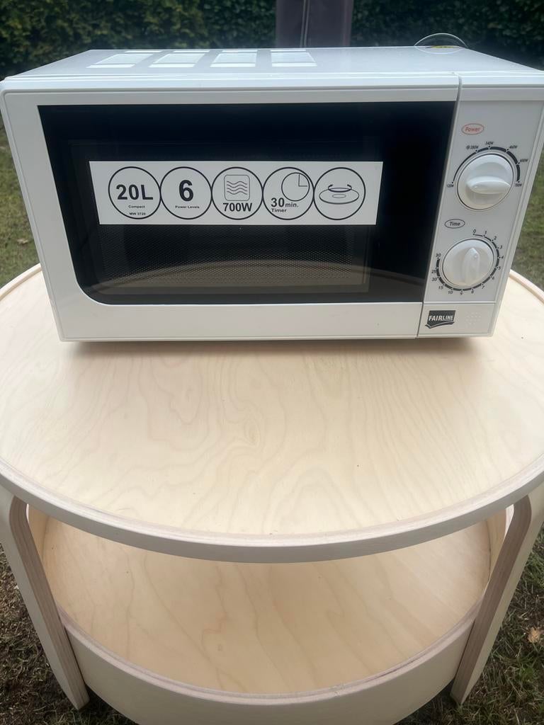 Fairline magnetron 20L 700W, Witgoed en Apparatuur, Gebruikt, Minder dan 45 cm, Ophalen of Verzenden, Magnetron