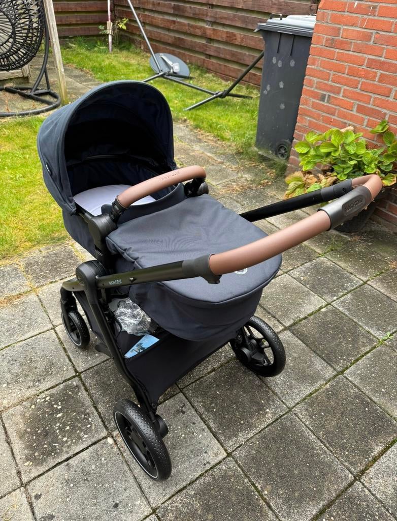 Maxi Cosi Zelia 3, Ophalen, Zo goed als nieuw, Maxi-Cosi, Met reiswieg