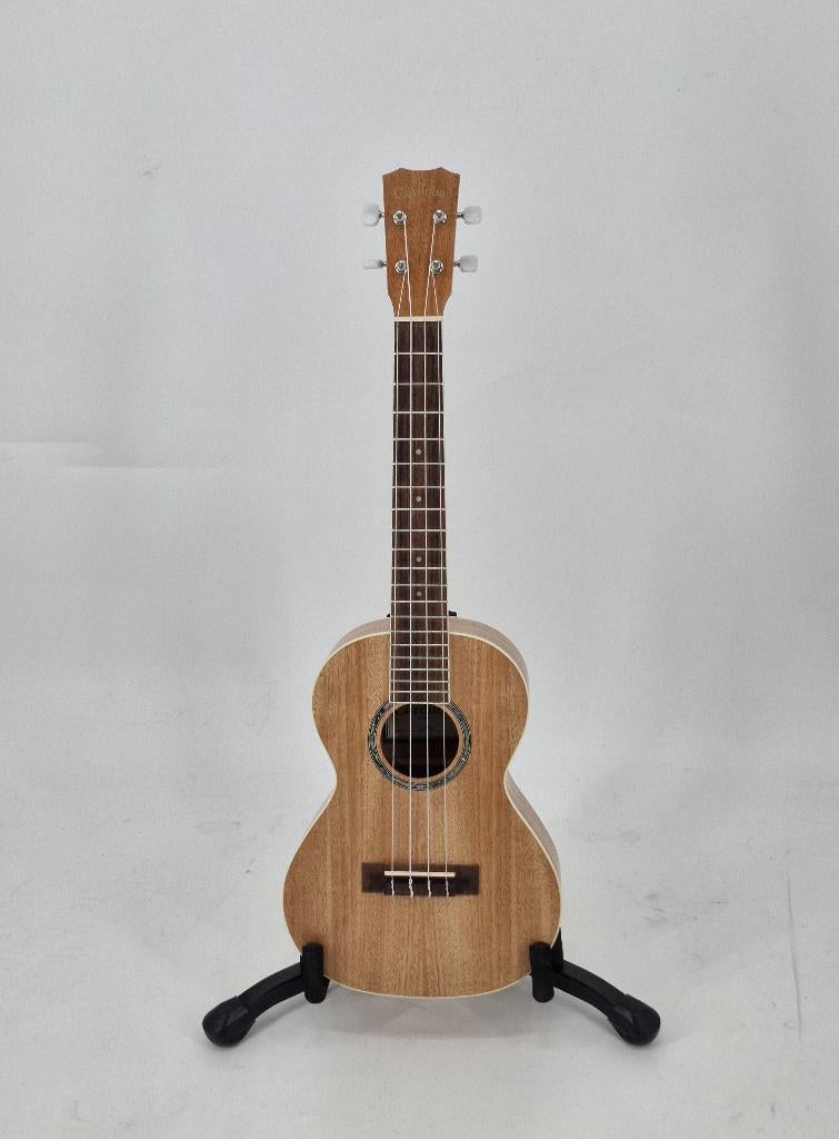 Cordoba 15TM Tenor Ukelele - Ocassion, Muziek en Instrumenten, Ophalen of Verzenden, Zo goed als nieuw, Ukelele