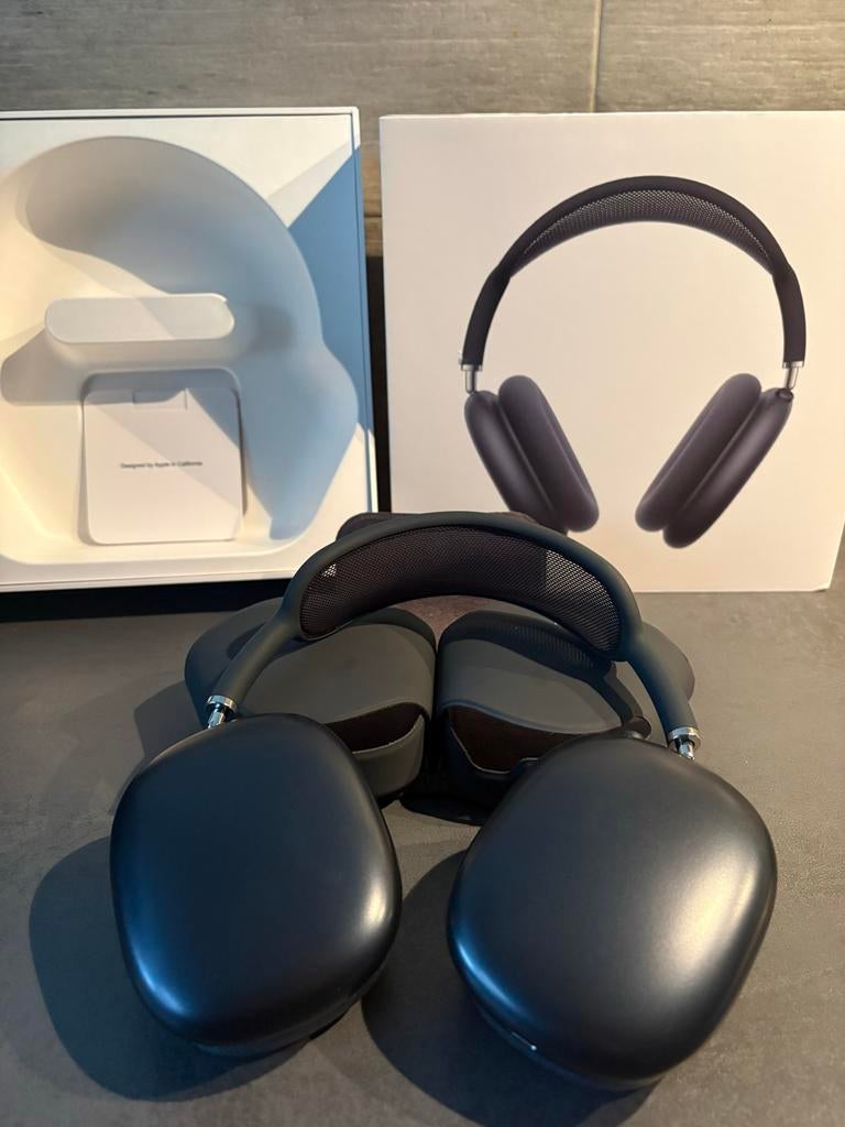 Apple AirPods Max, Overige merken, Gebruikt, Ophalen of Verzenden, Over oor (circumaural)