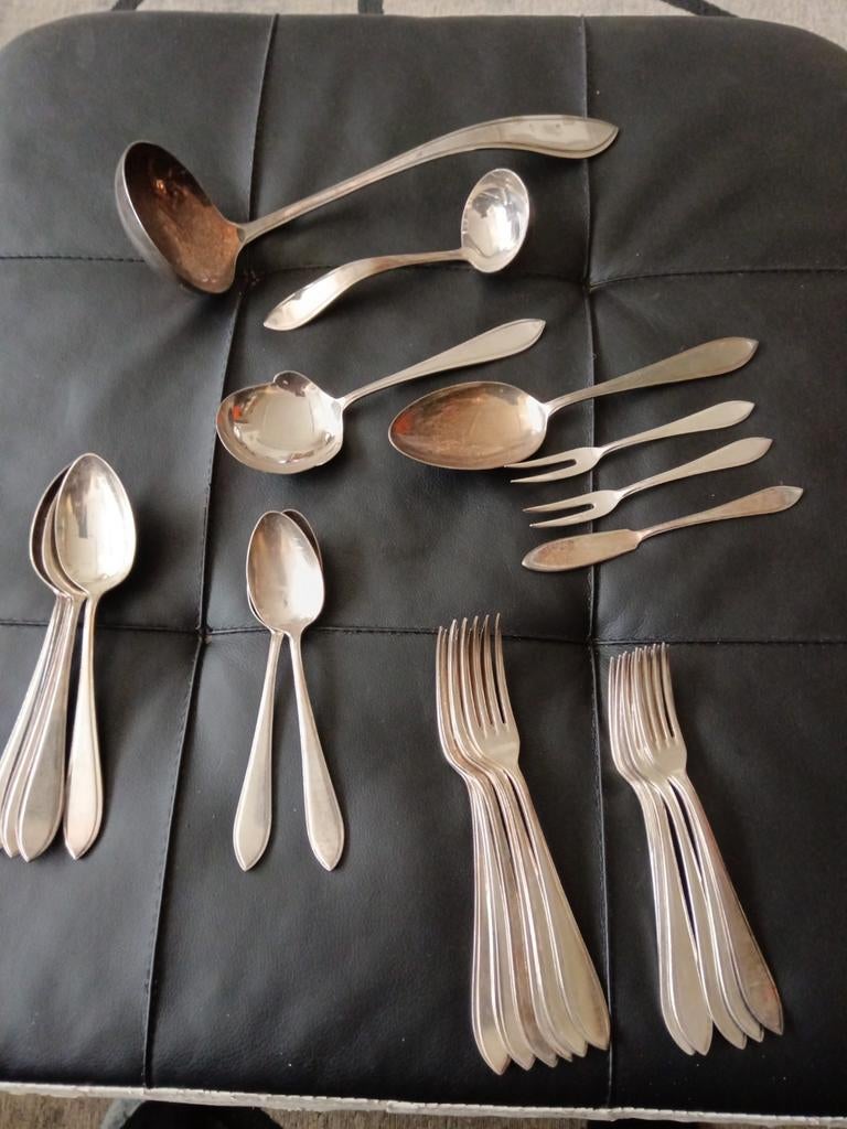 Sola 100 puntfilet, Antiek en Kunst, Antiek | Bestek, Ophalen of Verzenden