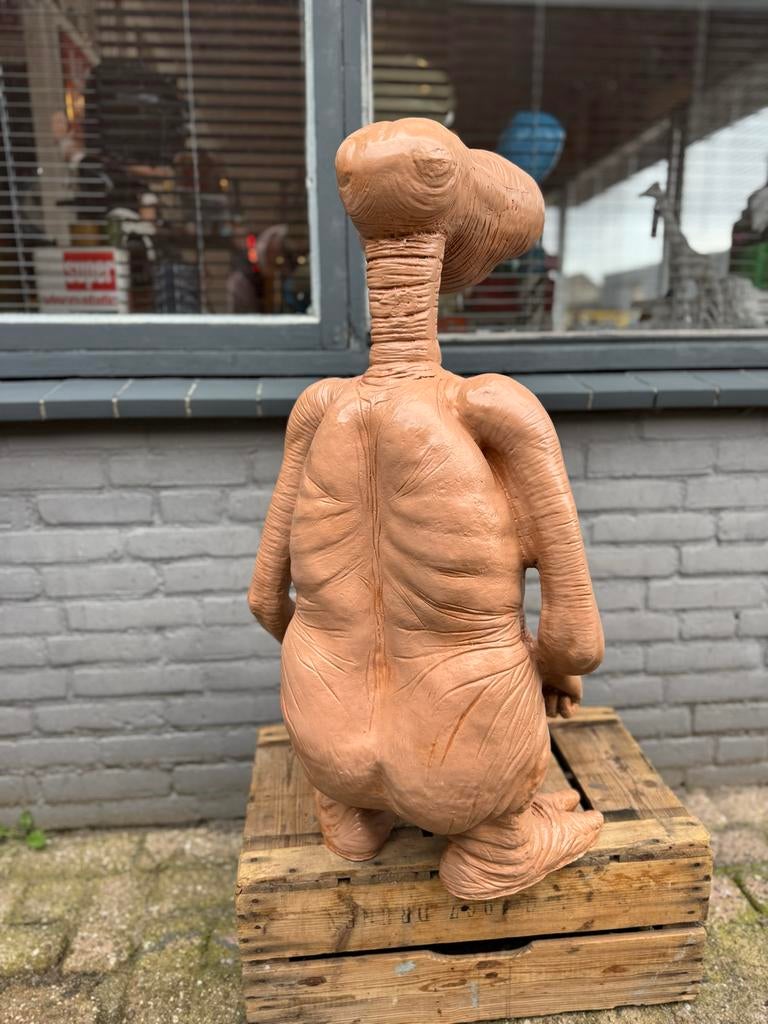 Groot E.T. levensgroot beeld - Filmreplica, Verzamelen, Ophalen, Beeldje, Replica of Model, ., Zo goed als nieuw