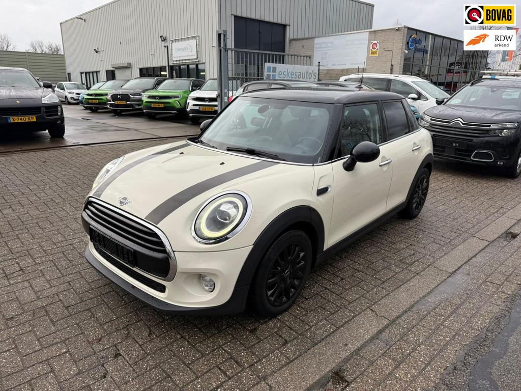 Mini Mini 1.5 Cooper Pepper, Navi, Airco INC BTW, Voorwielaandrijving, 1160 kg, Gebruikt, Wit