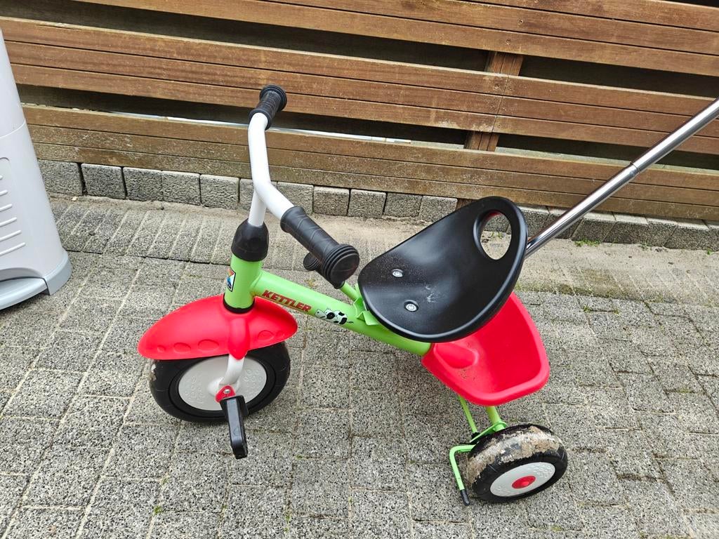Kettler driewieler met duwstang - Goede staat, Kinderen en Baby's, Speelgoed | Buiten | Speeltoestellen, Zo goed als nieuw, Ophalen