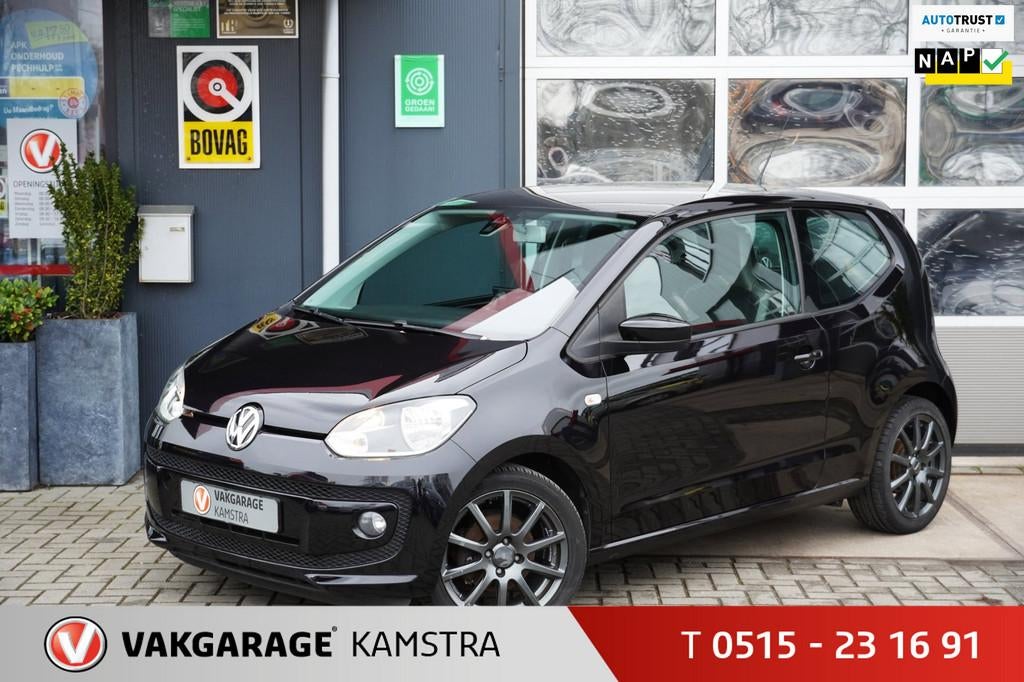 Volkswagen Up! 1.0 high up! BlueMotion NAP Airco/Navi/Blueto, Voorwielaandrijving, Euro 5, Stof, Gebruikt