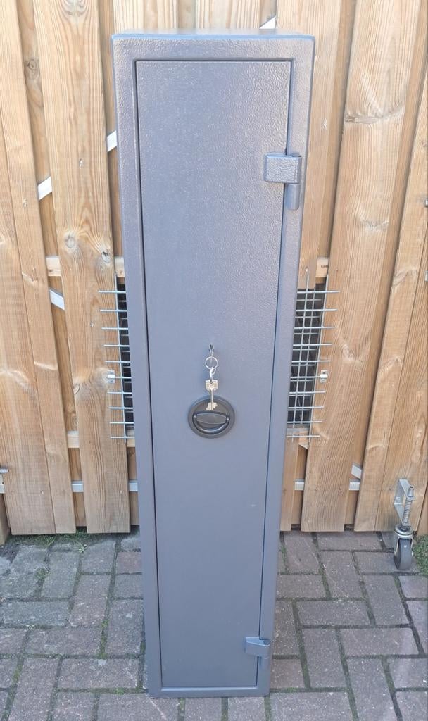 Degelijke Wapenkluis - Gecertificeerd!, Huis en Inrichting, Ophalen, Zo goed als nieuw, Brandkast