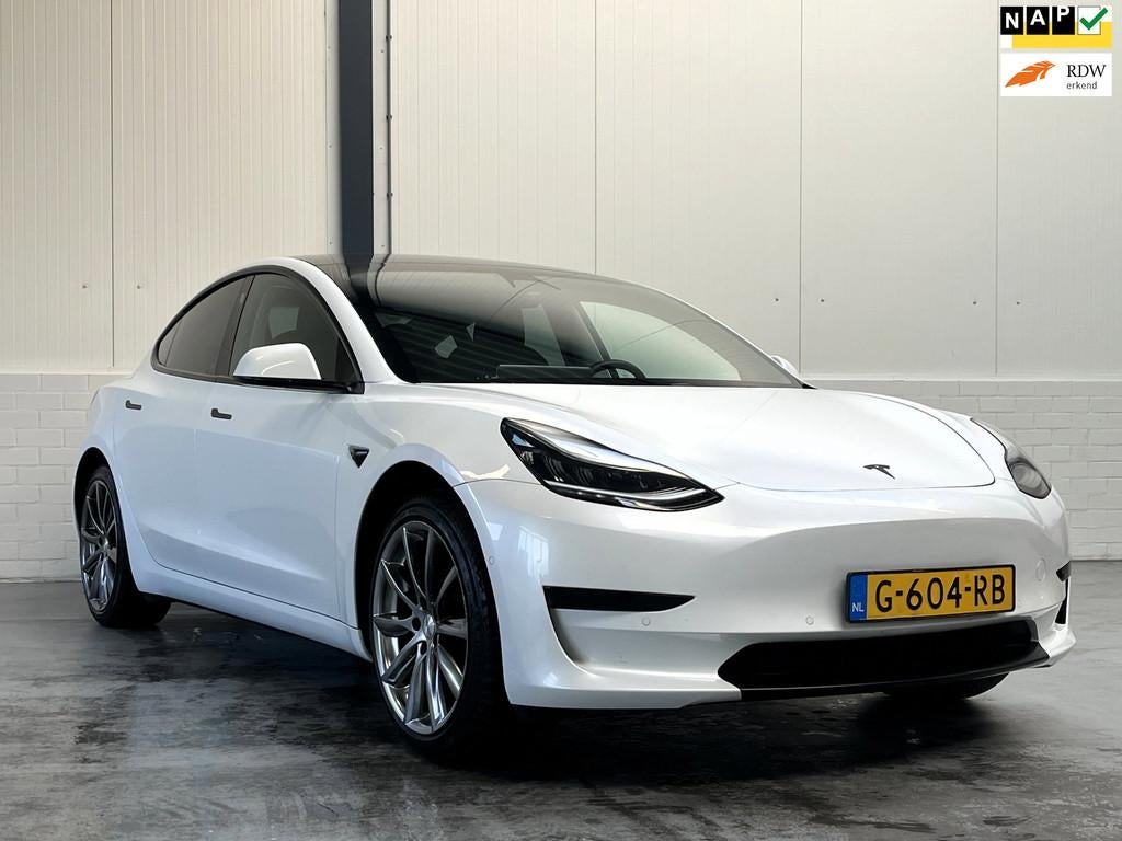 Tesla Model 3 Standard RWD Plus 60 kWh|SoH 87%|Trekhaak|19 I, Automaat, 238 pk, Achterwielaandrijving, Gebruikt