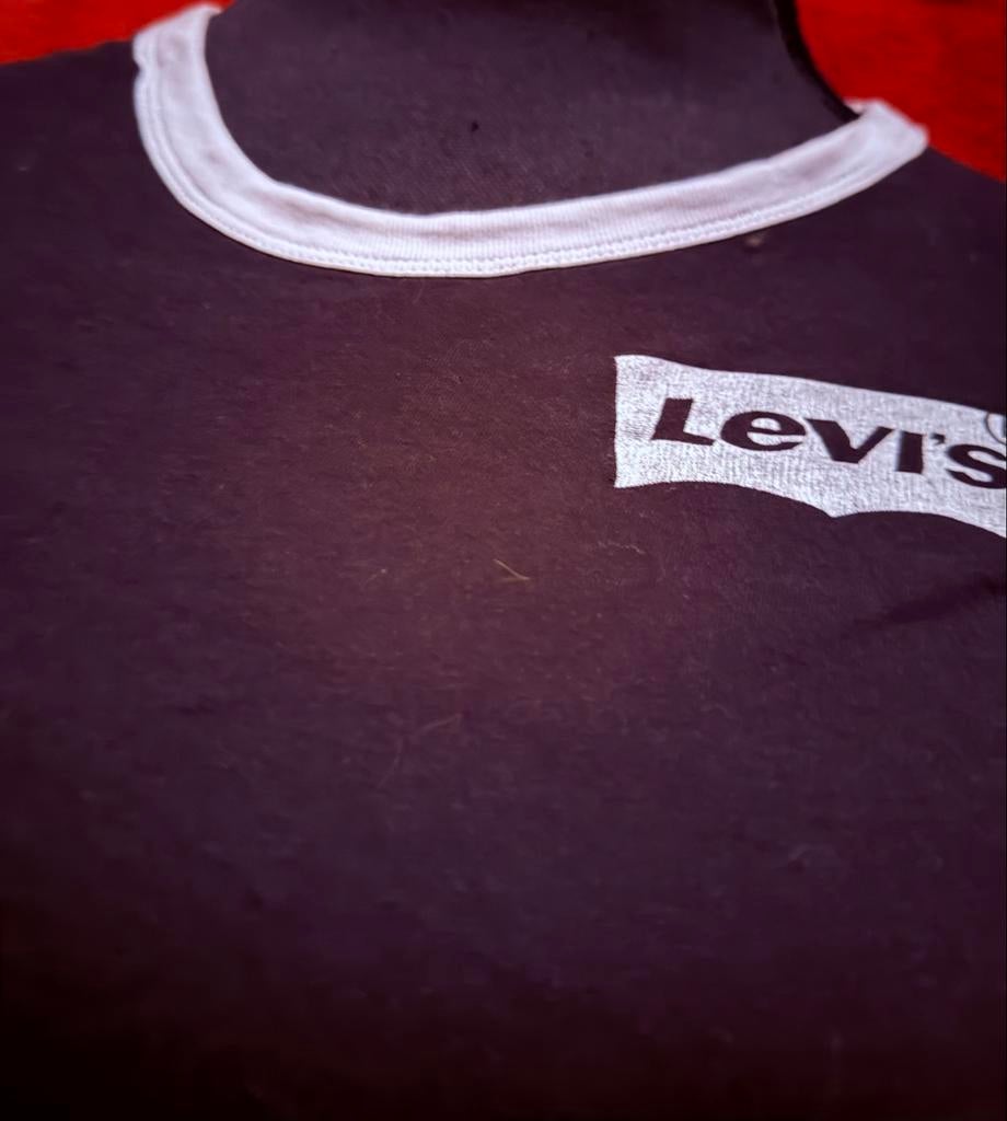 Levi's T-shirt - Z.G.A. N. Donkerblauw, witte rand., Zwart, Ophalen of Verzenden, Zo goed als nieuw, Korte mouw