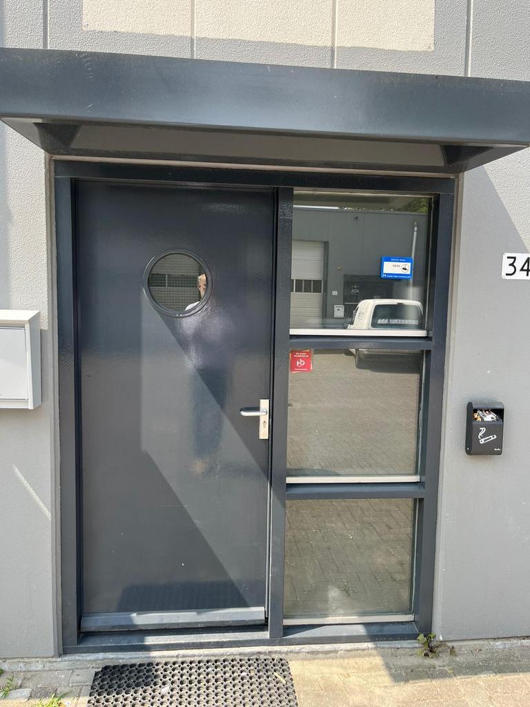 Bedrijfsruimte te huur in Rotterdam, Zakelijke goederen, Huur, Bedrijfsruimte