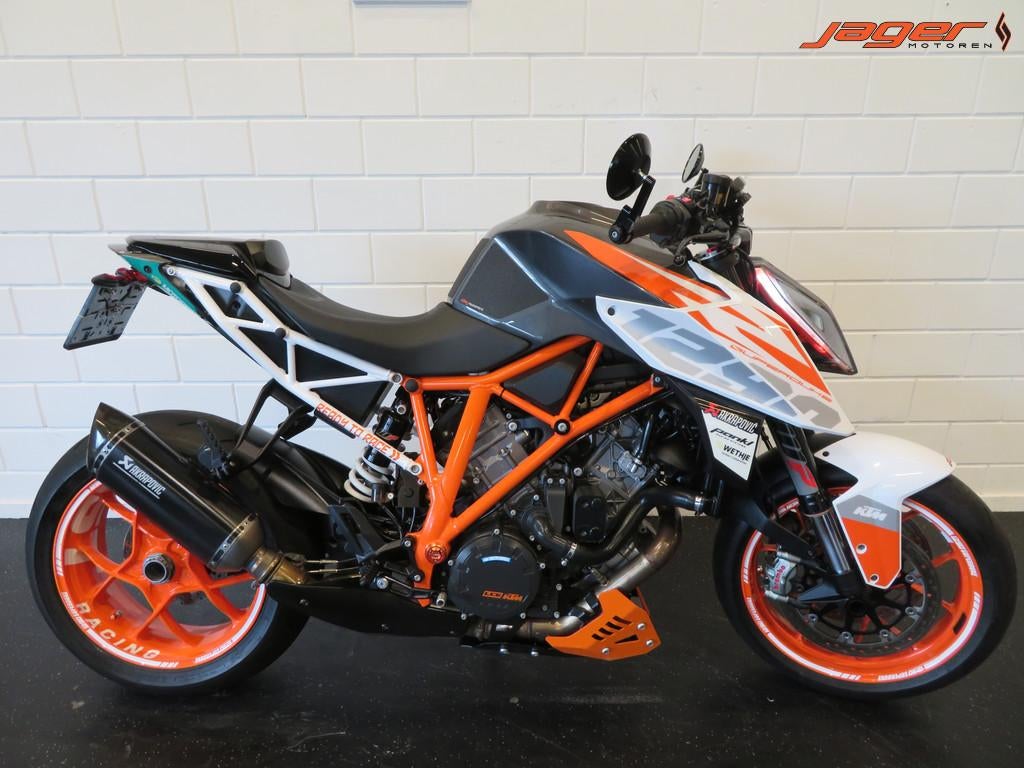 KTM 1290 SUPER DUKE FULL! AKRA HISTORIE (bj 2018)