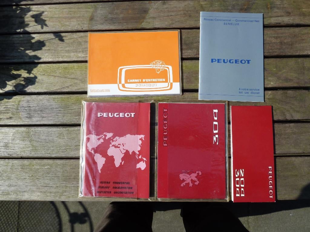 Peugeot 304 instructieboekje plus origineel toebehoren, Auto diversen, Handleidingen en Instructieboekjes, Ophalen of Verzenden