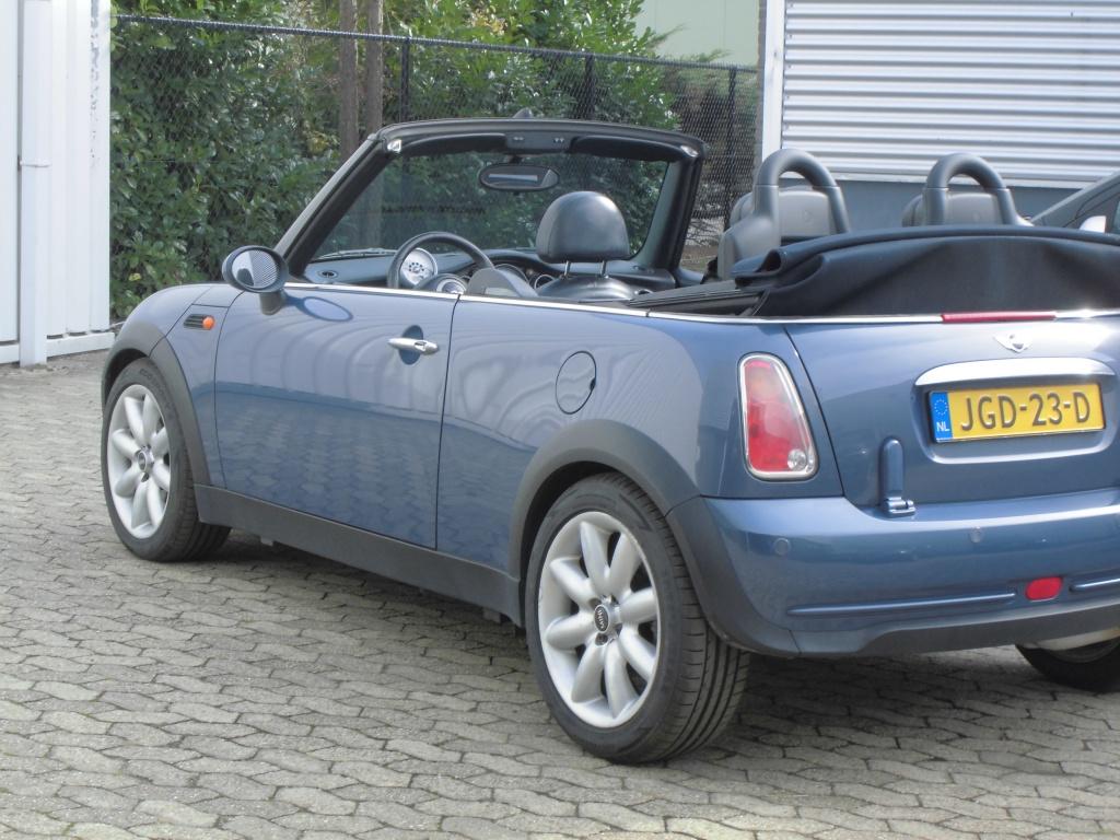 MINI Cooper Cabrio 1.6 Cooper AUTOMAAT (bj 2005), Auto's, Mini, Bedrijf, Te koop, Cabrio, ABS, Airbags, Alarm, Boordcomputer, Elektrische buitenspiegels
