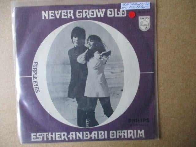 s3786 esther and abi ofarim - never grow old, Ophalen, Gebruikt, Overige genres, 7 inch