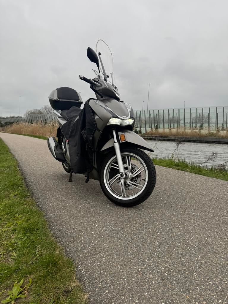 Honda SH 350 2023, Ophalen, Zo goed als nieuw, Overige typen, Honda
