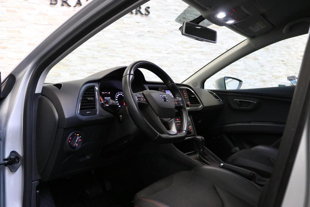 SEAT Leon ST 1.4 TSI ACT FR Dynamic | LED | PDC | NAVI | ORI, Stof, Gebruikt, 4 cilinders, 150 pk