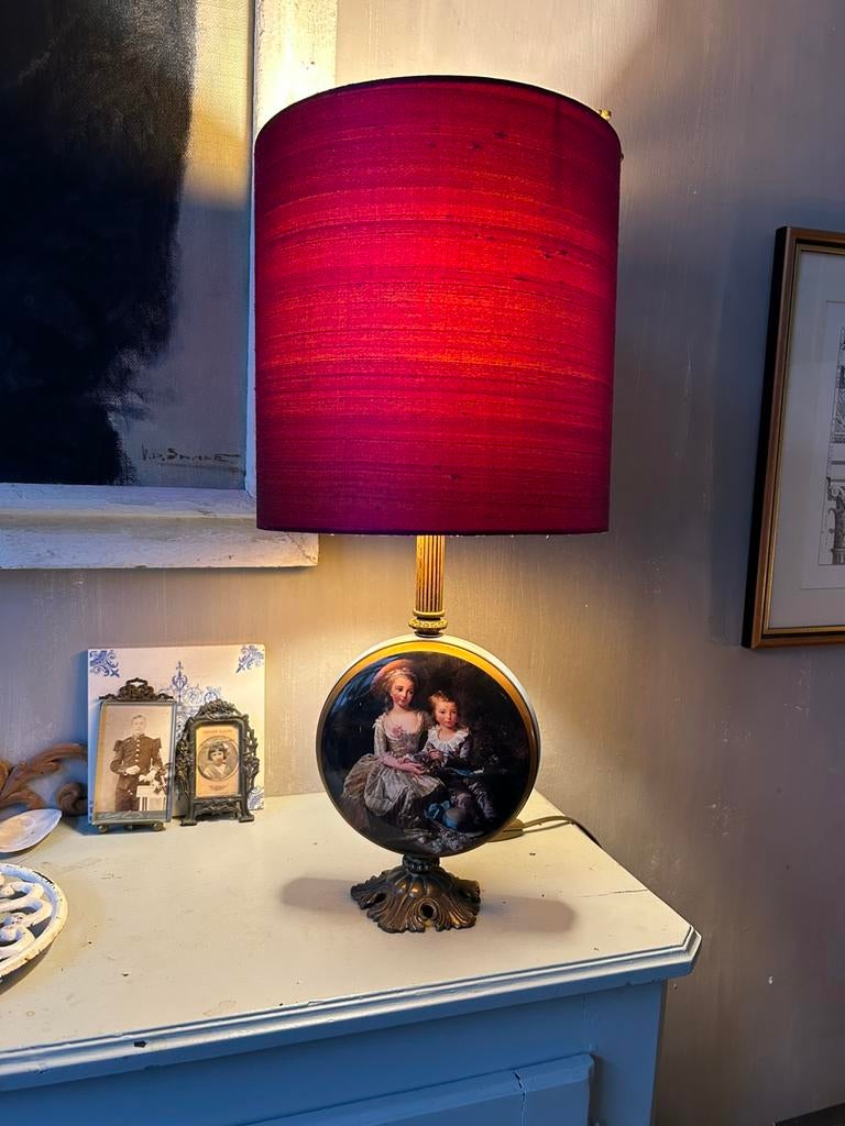 Unieke oude tafellamp met zijde handgemaakte kap, Ophalen, Zo goed als nieuw, 50 tot 75 cm