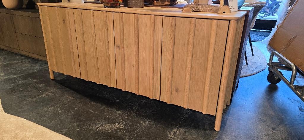 Dressoir Eikenhout 183cm – Naturel Showroomkorting, Bornsestraat 31, 150 tot 200 cm, Ophalen of Verzenden, Zo goed als nieuw