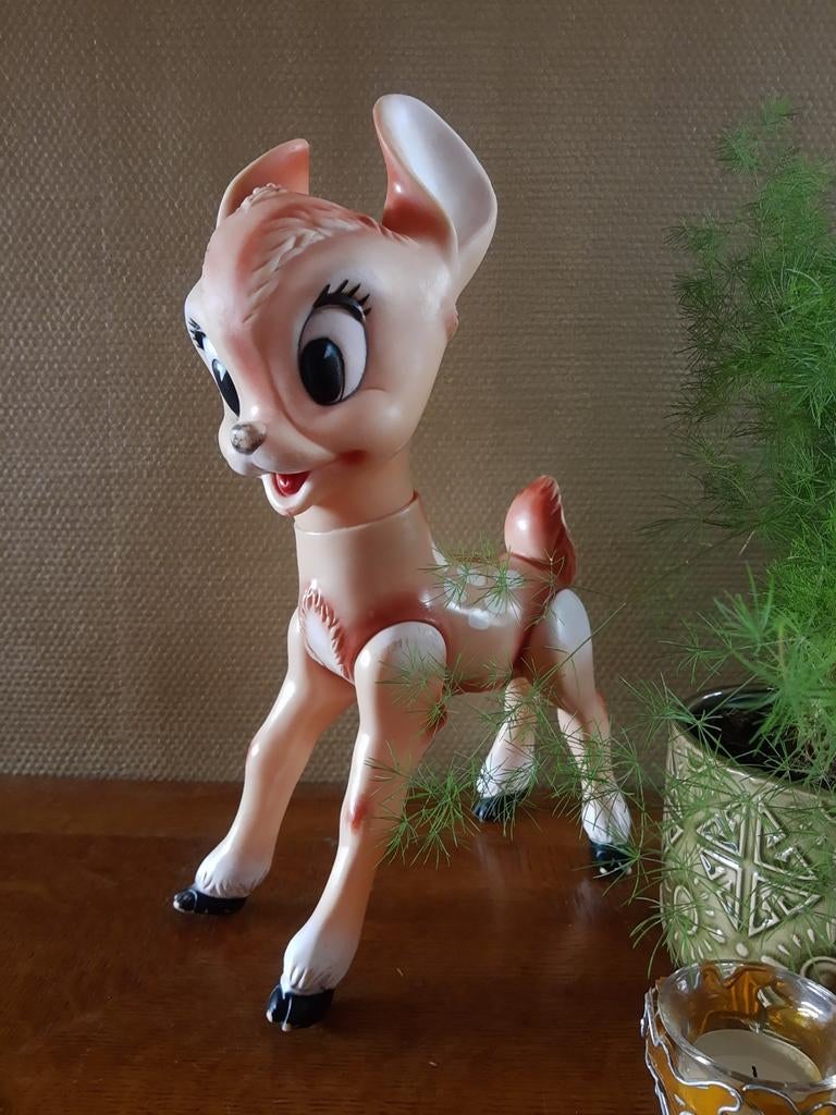Prachtige vintage Bambi piepfiguur Walt Disney 1962, 39 cm, Ophalen of Verzenden, Bambi of Dumbo, Gebruikt, Beeldje of Figuurtje