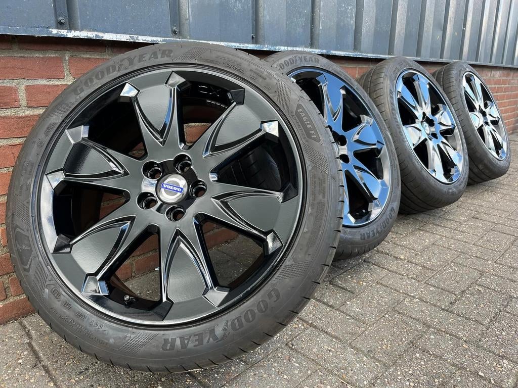 19 Inch Originele Volvo XC70 Erakir Zomerset Goodyear, 4153RD, Banden en Velgen, Nieuw, 235 mm