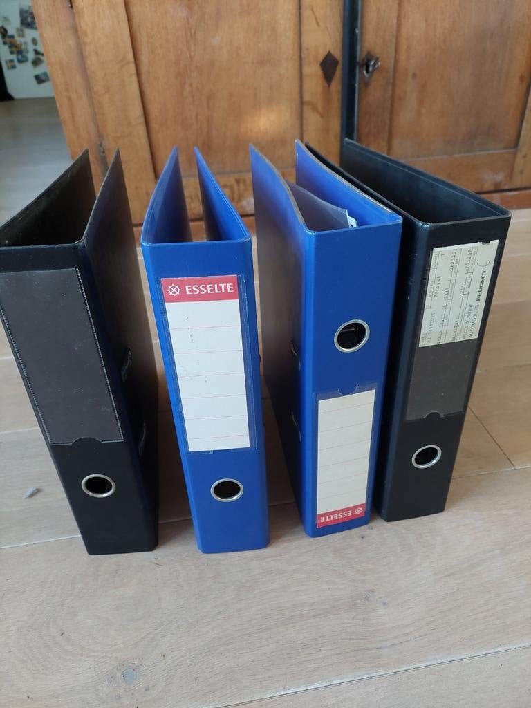 4 Ordners - Gebruikt maar functioneel, Diversen, Bureau-accessoires, Gebruikt, Ophalen