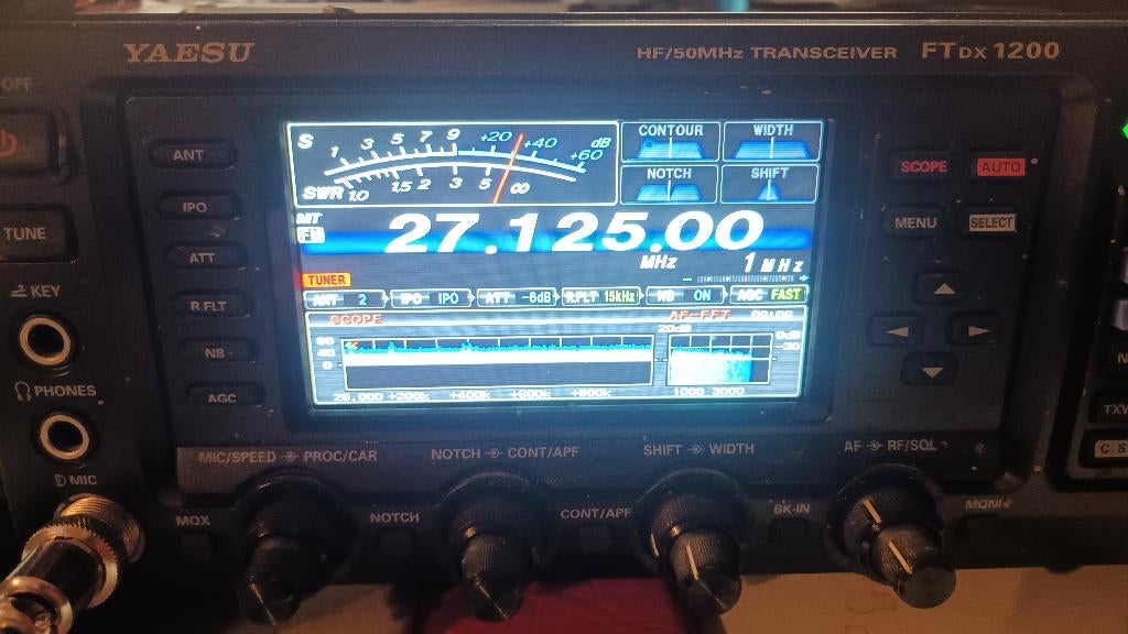 Yaesu ftdx 1200 met Yaesu SCU-17, Ophalen, Gebruikt, Zender en Ontvanger