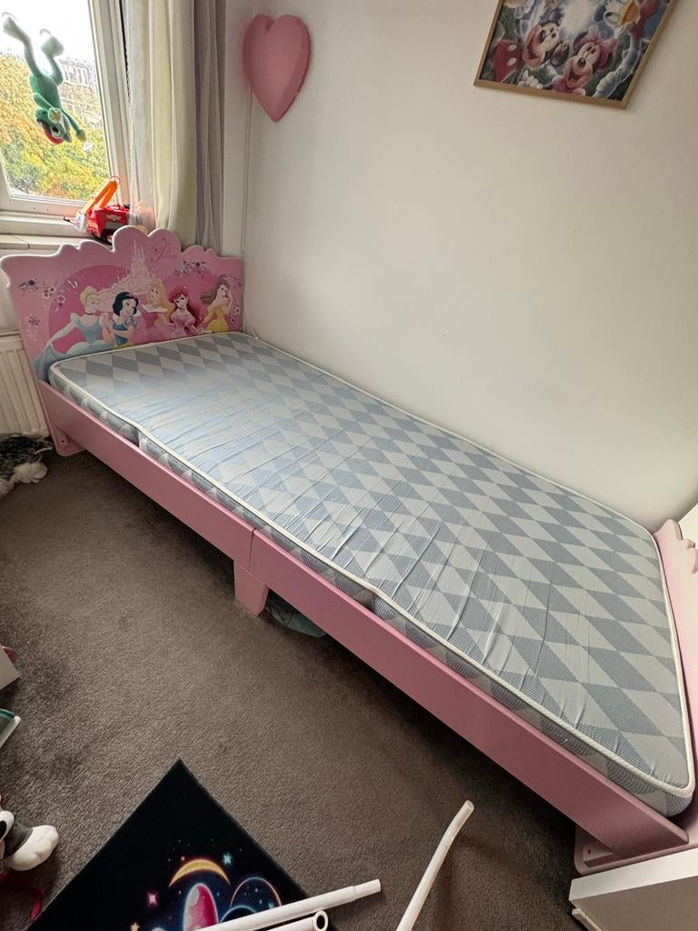 Leuk Disney Prinsessen kinderbed 95x200 cm, Ophalen, 85 tot 100 cm, Gebruikt, Anelplus