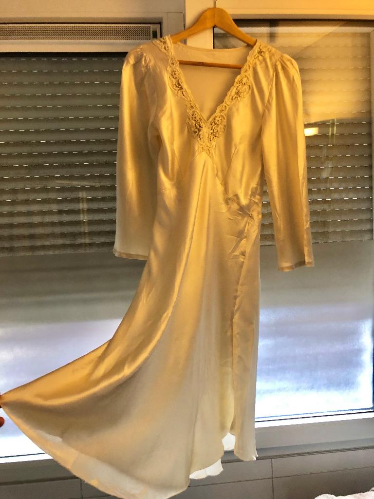 Jurk Zijde Bohemian, Kleding | Dames, Jurken, Maat 38/40 (M), Beige, Ophalen of Verzenden, Zo goed als nieuw