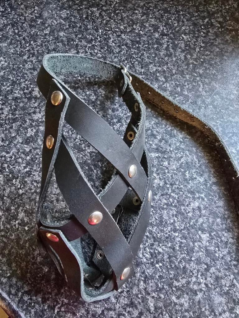 Muilkorf leer, Dieren en Toebehoren, Ophalen of Verzenden, Zo goed als nieuw